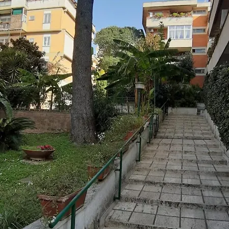 Roma Apartment Appartement *